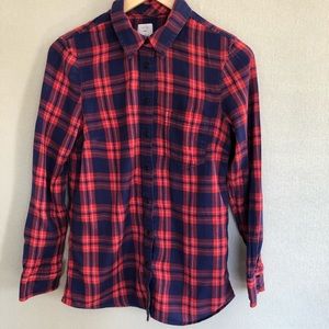 GAP plaid boyfriend shirt